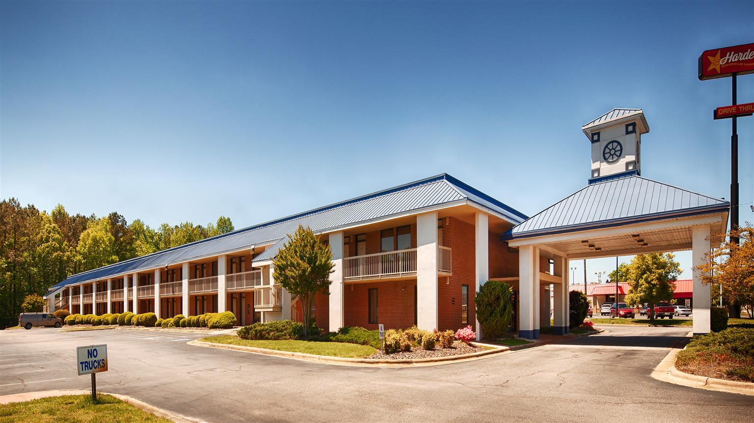 Отель Baymont By Wyndham Rocky Mount I-95 Экстерьер фото